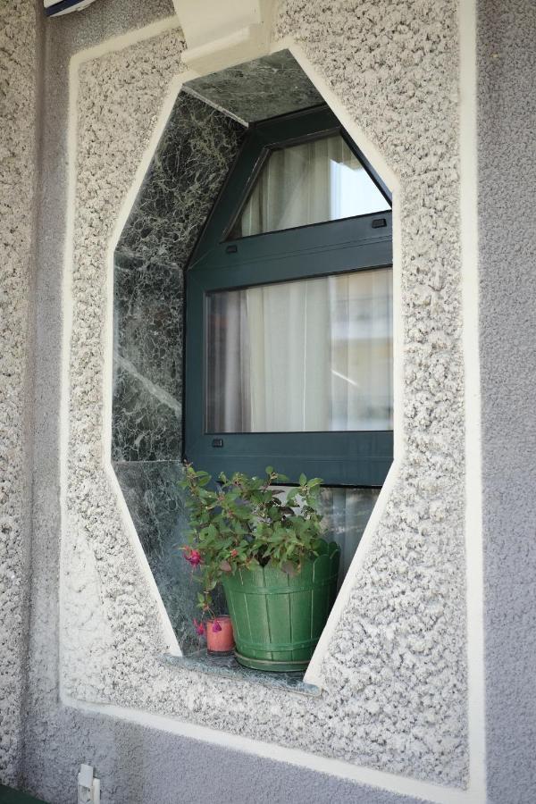 Irenes Apartment Kallithea  Zewnętrze zdjęcie